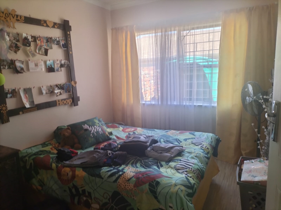 To Let 3 Bedroom Property for Rent in Pellissier Free State